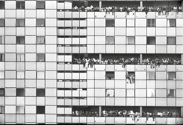 Mitin estudiantil en la Plaza de las tres culturas 7 de septiembre de 1968Fotografía Museo Archivo Fotográfico de la Ciudad de México